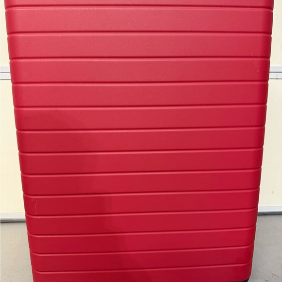 Away Large Flex - Picture 3 of 6